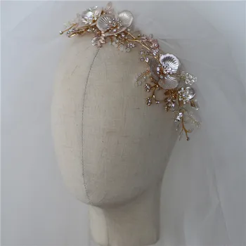 Boho Kuld Õie Pulmad Juuksed Crown Tiara Naiste Kõnniteed Tarvikud Käsitöö Leaf Headpiece Pruudi Pikad Juuksed Kamm