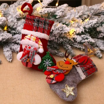 Santa Snowman Põhjapõder Rippuvad ladustamine Home Decor Komplekt Creative Mannekeeni Jõulud Sokid kingikoti Ripats Teenetemärgid