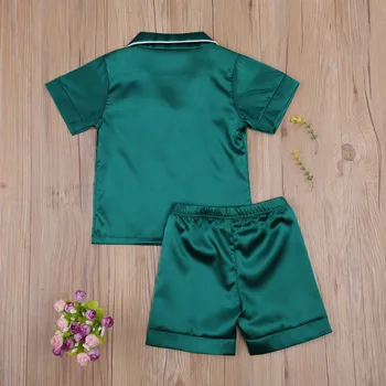 Uusim saabumise Lastele, Kahe-osaline Nightwear Komplekt Solid Color Lühikesed Varrukad Turn-down) Krae Topid, lühikesed püksid Roheline/ Valge
