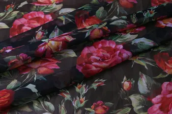 Uus suvine lilleline sifonki kangast roosi trükkimine rõivad kangast käsitööna diy kleit särk kangas on kõrge kvaliteediga trükitud riie hulgimüük