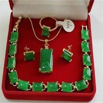 Collier et jadeiit vert, magnifique, pendentif, Käevõru, boucles d'oreilles, ansambel de bijoux