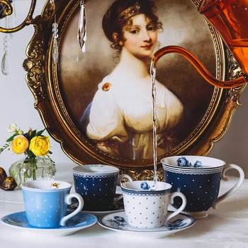 Türgi Korduvkasutatavad Kohvi Tassi Portselan Luksus Vintage Royal Tee Tassid ja Taldrik 100ml Väike Tazzine Caffe Kodu Drinkware QAB50BZ