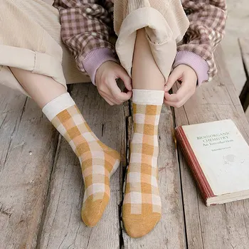 Ruuduline Kontrollida Puuvill Naiste Sokid Retro Šoti Võre Võre Armas Sokid Kõrge Kvaliteedi Mood Sügisel Talvel Armas Sokid