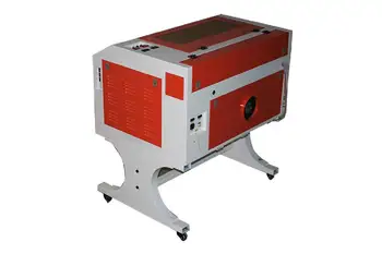 Momo 50 Watt CO2 Laser cutter graveerija kohaldatakse mitmesuguseid materjale, Akrüül, Crytal, Klaasist, Nahast