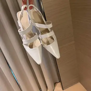 Krazing pot ehtne nahk pikad varba med kontsad kummaline stiil streetwear korea tüdruk tõsta suvel toasussid sandaalid naistele L71