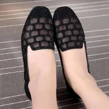 Daamid seksikas paat läikivad kingad madala kontsaga suve mokassiinkingad naine pool vett hülgav slaidid naiste sandaalid