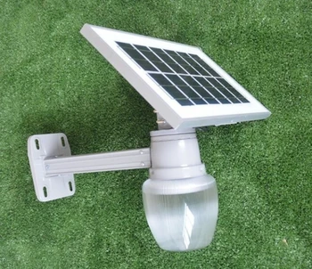 4tk Solar Powered LED seinavalgusti 100lm / W Solar Powered LED Tuled Kõrge CRI Solar-Powered Garden Tuled 9W