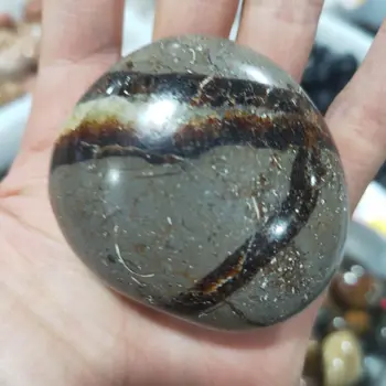 Looduslik septarium kivi kvaliteetne kvarts isend mineraalsete kivide palm Hea poleerimine