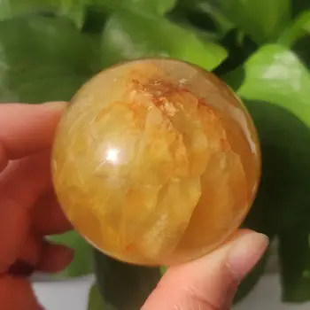 5-6cm Loodusliku kvartsi kristall kuldne kera palli käsitöö elutuba tervendav
