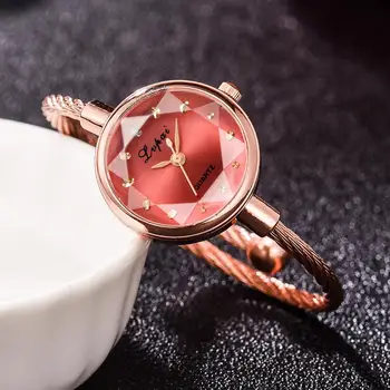 Lvpai Marke Frauen Kella Armband Kuld Vabaaja Kleine Kella Goldene Geometrische Glas Oberflache Bunte Armbanduhr Damen Quarz Uhr