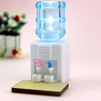 Simulatsioon Plastikust Mini Vee Dispenser koos 2x Kruusid & Light 1/12 Mannekeeni Maja Ornament