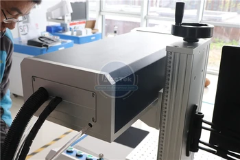 Multifunktsionaalne CNC UV-Laser-Märgise Masin AK3F